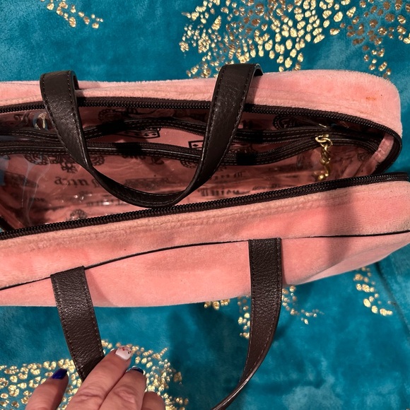 Final price offer - Juicy Couture Pink Make Up Bag - Picture 10 of 12